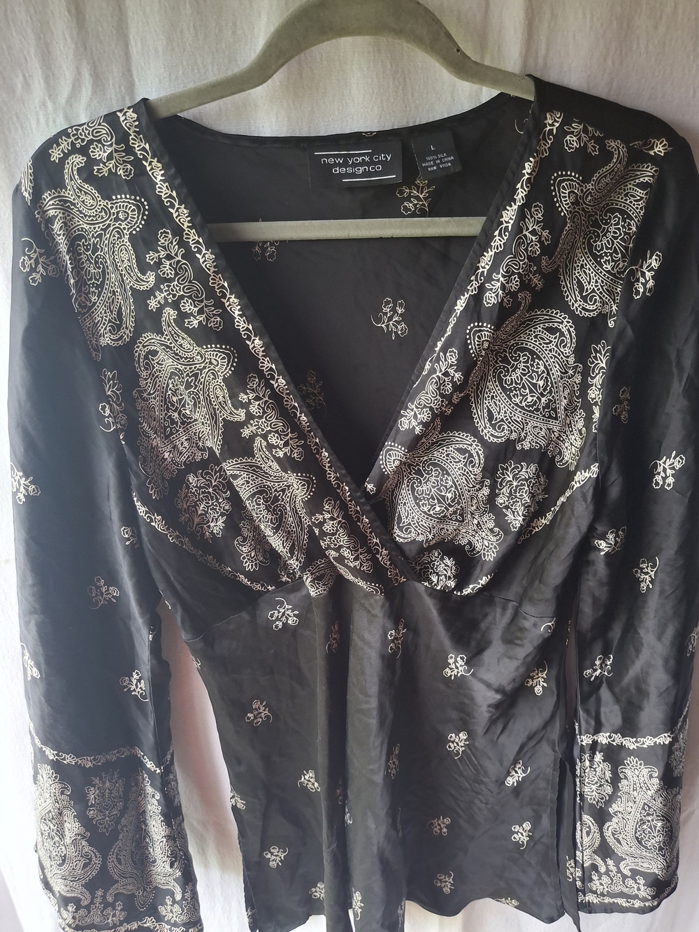 New York City Design Co. Black Paisley V-Neck Blouse